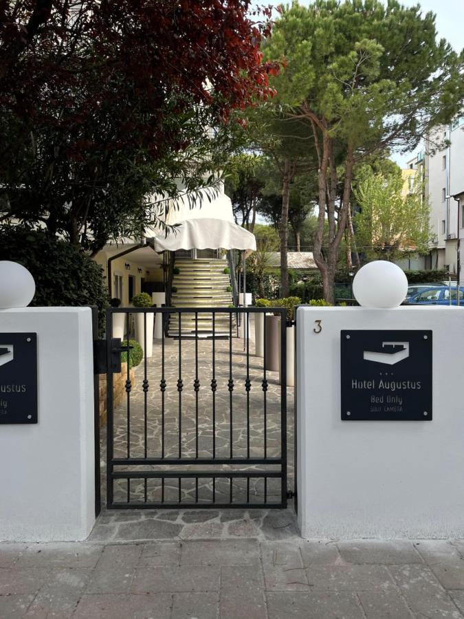 Hotel Augustus Milano Marittima Dış mekan fotoğraf