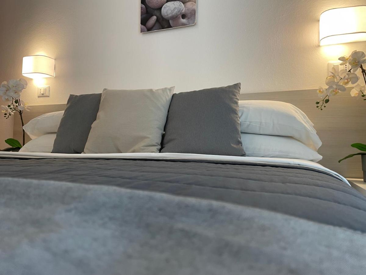 Hotel Augustus Milano Marittima Dış mekan fotoğraf