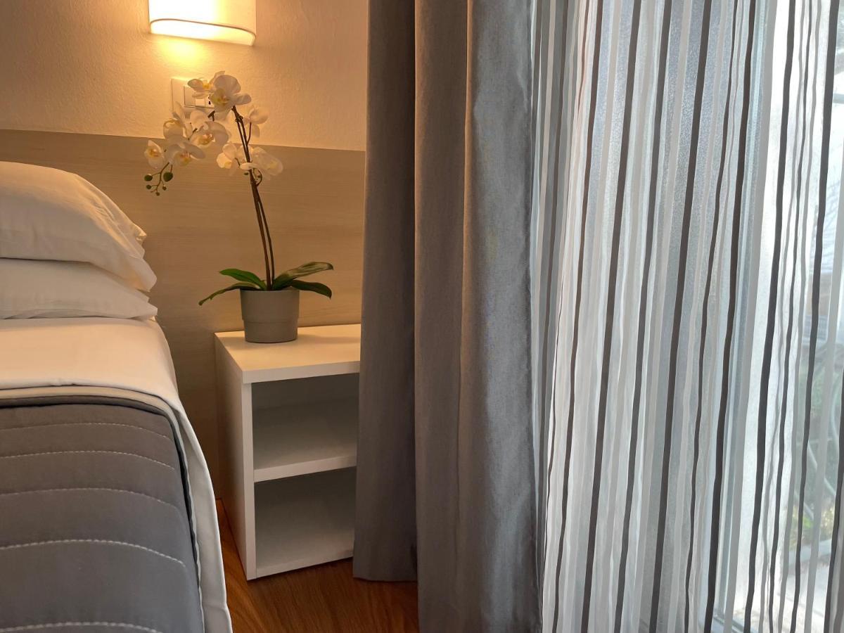 Hotel Augustus Milano Marittima Dış mekan fotoğraf