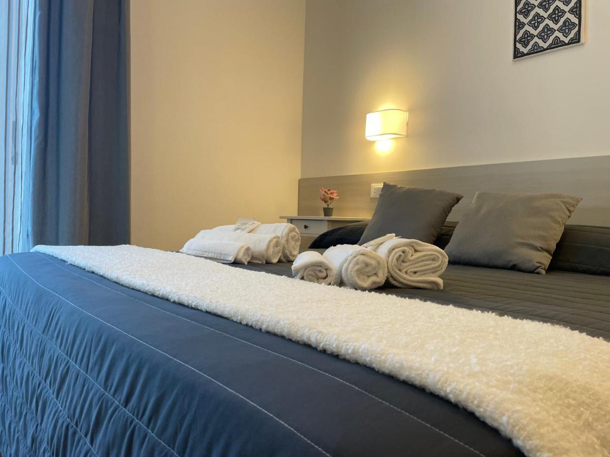 Hotel Augustus Milano Marittima Dış mekan fotoğraf