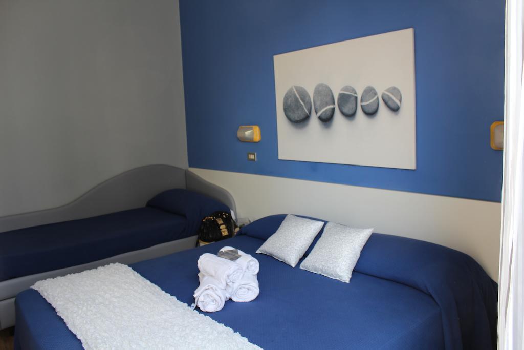 Hotel Augustus Milano Marittima Oda fotoğraf