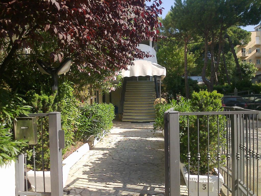Hotel Augustus Milano Marittima Dış mekan fotoğraf